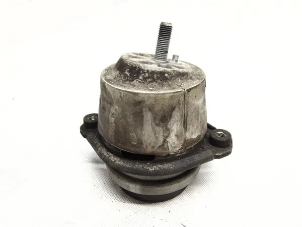 Moottorin Tuki Oikea 94837505003 4.8 Porsche Cayenne II image 2