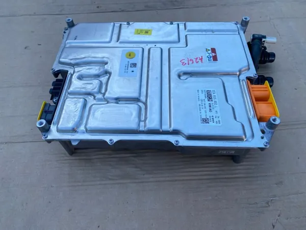 VW ID3/ID4 Korkeajännitelaturimoduuli OEM 1EA915692L image 3