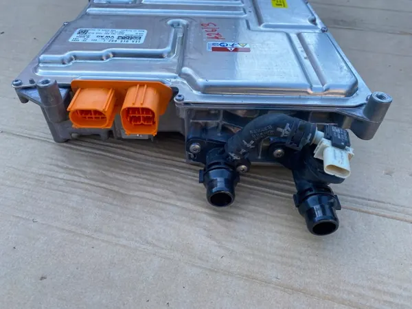 VW ID3/ID4 Korkeajännitelaturimoduuli OEM 1EA915692L image 4