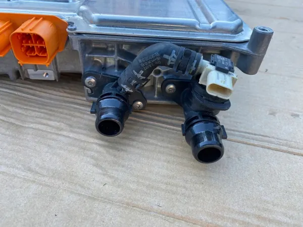 VW ID3/ID4 Korkeajännitelaturimoduuli OEM 1EA915692L image 6