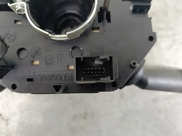 Gecombineerde schakelaar Fiat Grande Punto 1.9 JTD 7354104220 image 8