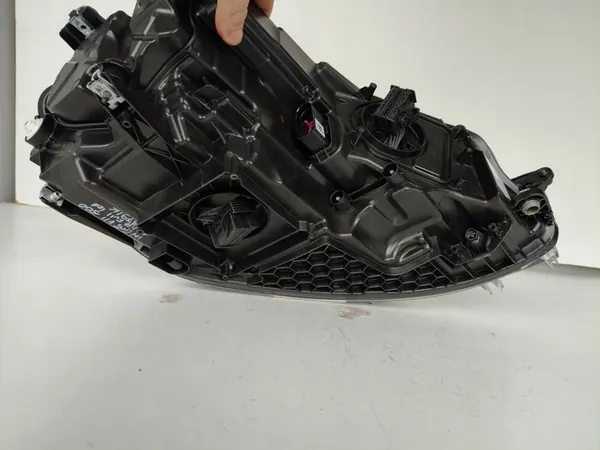 Farol esquerdo VW Golf VII 7 5G 5G0 Lift Full LED image 7