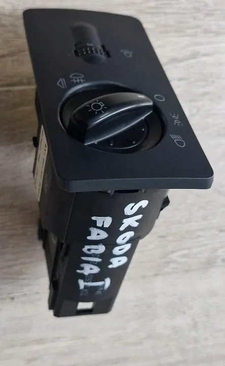 Lichtschakelaar SKODA FABIA I 6Y1941531EJDY image 4