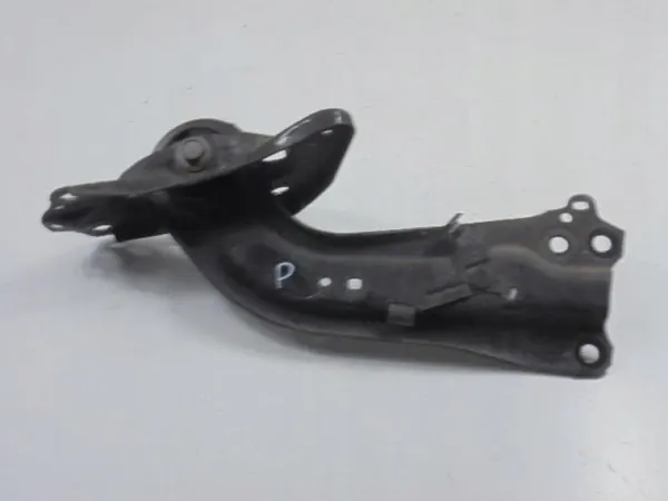 TOYOTA C-HR Braccio di Controllo Posteriore Destro 48760F4010 image 9