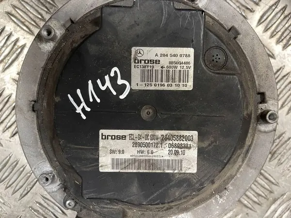 Mercedes-Benz OE A2045400788 Koelventilator image 8