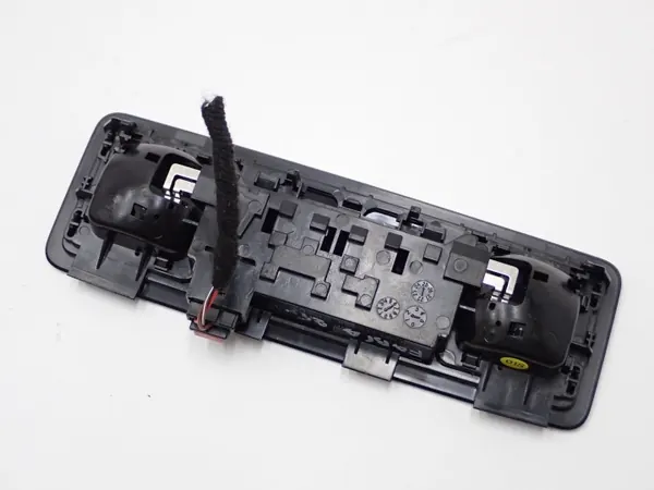 Lampe intérieure cabine OEM 654947290B pour Skoda Fabia IV image 3