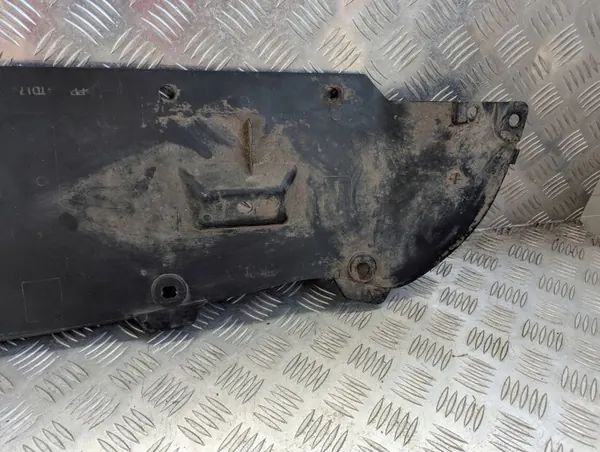 Alfa Romeo Stelvio OEM 50556442 Frontstoßstangenabdeckung image 8