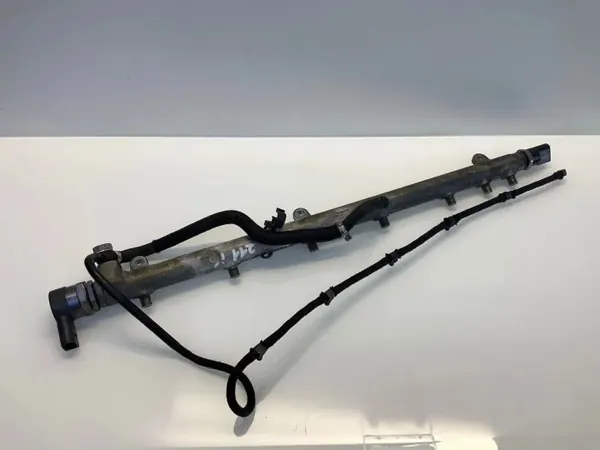 Mercedes-Benz OE A6130700195 Rail Injection Occasion image 2