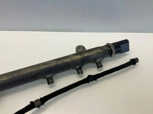 Mercedes-Benz OE A6130700195 Rail Injection Occasion image 4