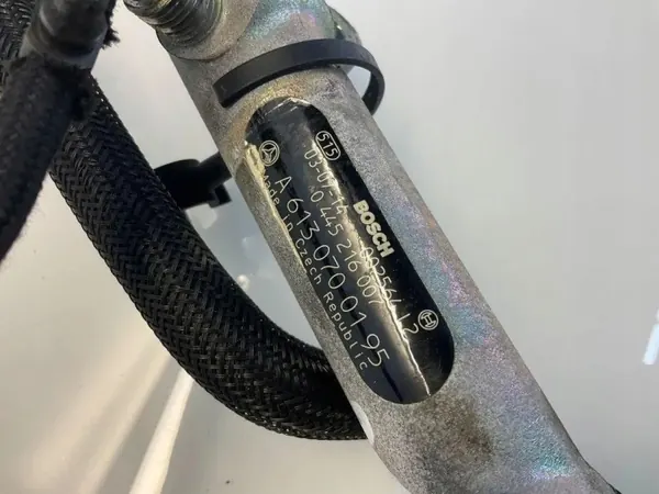 Mercedes-Benz OE A6130700195 Rail Injection Occasion image 6
