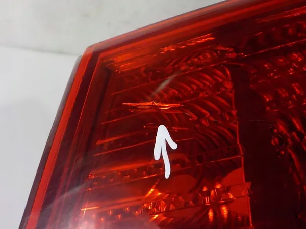 AUDI A6 C6 Sedán Lámpara Trasera Derecha image 3