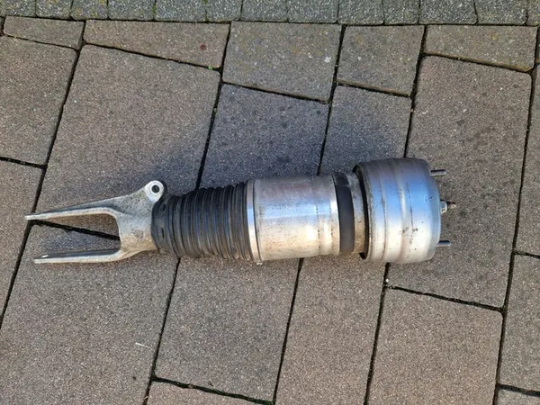 Ammortizzatore anteriore sinistro Porsche Panamera 970 OEM 97034305134 image 5