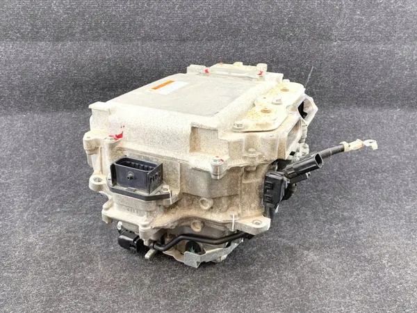 Wechselrichter Lexus IS III 13- OEM G9200-53012 Gebraucht image 3