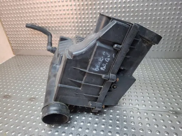 Luftfilterhus OEM S26372669 för VW/Audi image 3