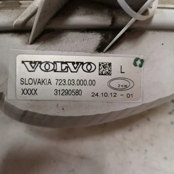 Volvo V40 2016 Farol de Neblina Dianteiro image 3