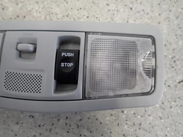 Lampe Cabine Panorama Mitsubishi ASX 10-16 OEM image 3