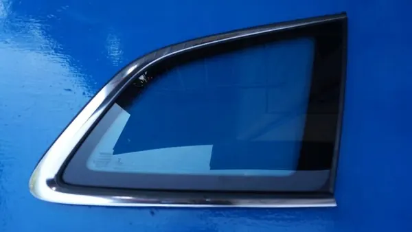 OEM 1184586750 Carrosserieglas Achter Rechts Volvo XC60 II image 2