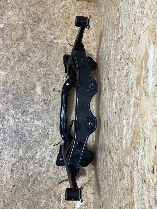 Taka Kelkkapalkki OEM 5Q0505235J Audi VW Skoda Seat image 7