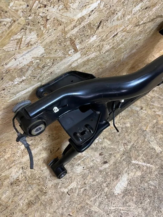 Taka Kelkkapalkki OEM 5Q0505235J Audi VW Skoda Seat image 8