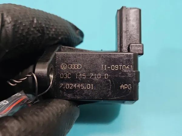 Turboventil VW Tiguan I 07 1.4 TSI OEM 03C145710D image 4