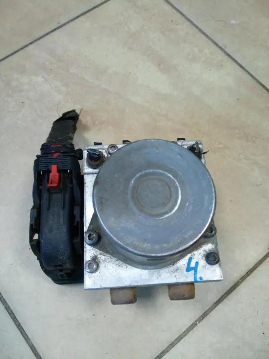 Pompe ABS OEM 1S0614517F pour SEAT Mii VW UP image 5