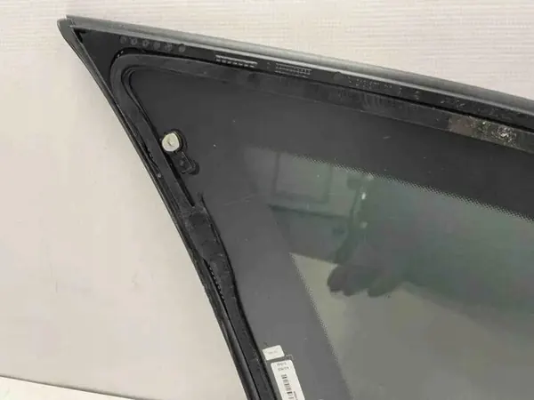 Takaikkuna oikea OEM A2136709600 Mercedes E W211 image 9