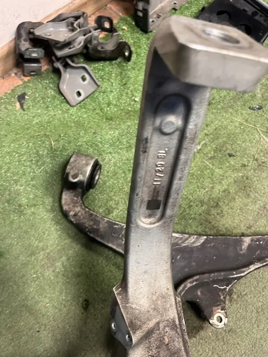 Mercedes G-Klass 463 Vänster Styrknut 4633333700 image 6