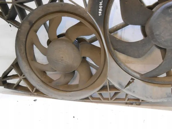 Renault Trafic II Radiatorventilator Behuizing OEM 1831484016 image 4