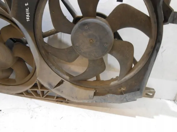 Renault Trafic II Radiatorventilator Behuizing OEM 1831484016 image 5