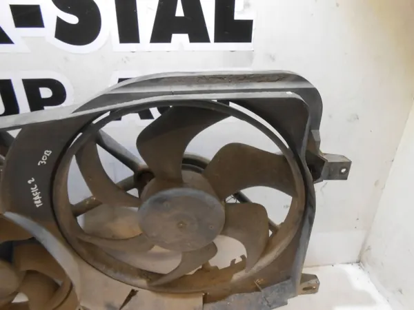 Renault Trafic II Radiatorventilator Behuizing OEM 1831484016 image 6