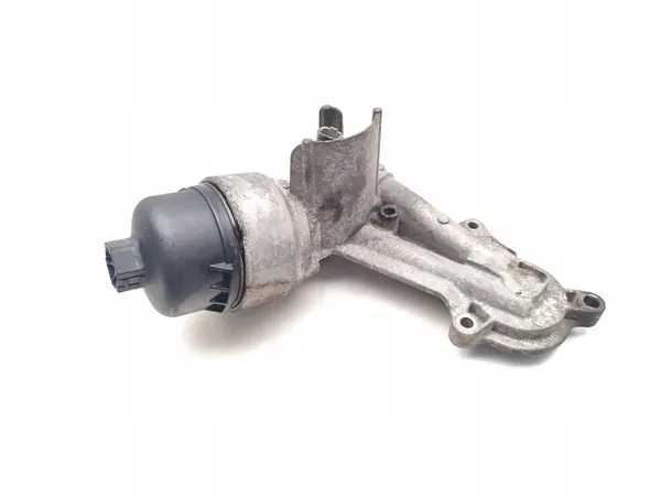 Oljefilterfäste Peugeot 307 1.6 16V 80kW image 3