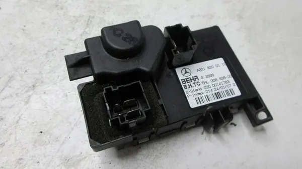 Resistor Mercedes-Benz S W221 A2218200110 image 4