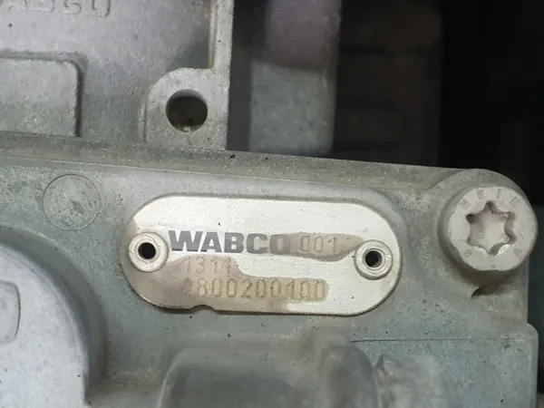 Soupape EBS OEM 033835 pour Iveco Stralis - Occasion image 4