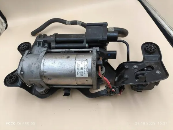 Luchtveringcompressor OEM 6875177 Achter BMW X5 F15 image 2