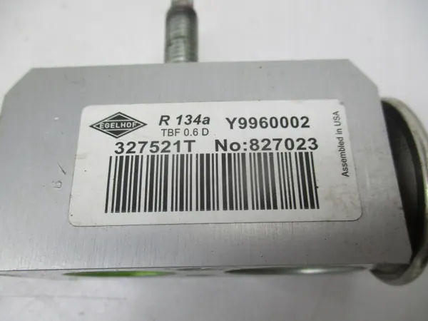 Fiat 500E 13-19 Laajennusventtiili OEM Y9660002 327521T image 4