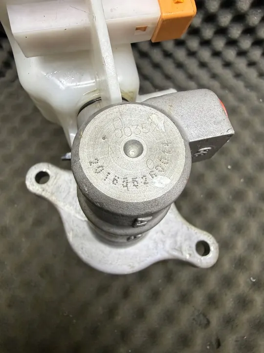 Rempomp Reservoir Hyundai Kia image 4