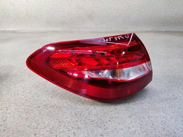 Linker achterlicht Mercedes C W205 Kombi A2059060557 image 4