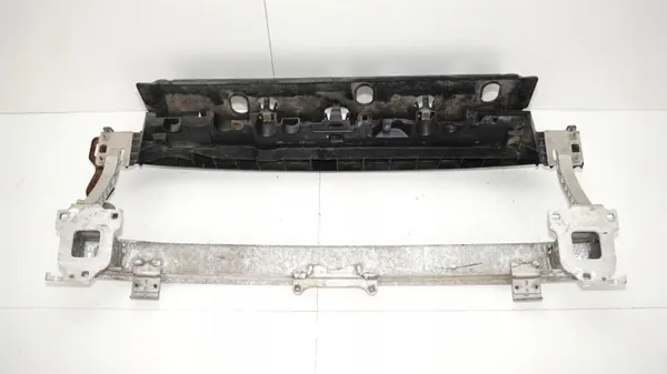 Viga do para-choques dianteiro OEM 360149880 Peugeot 208 image 8