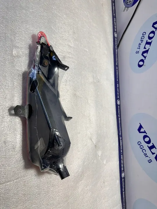 Höger dimljus Volvo XC60 13-18 OEM 31353286 image 2