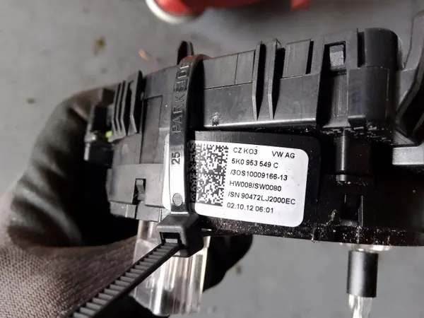 Stuurwiel airband OEM 5K0953549C - Gebruikt image 3