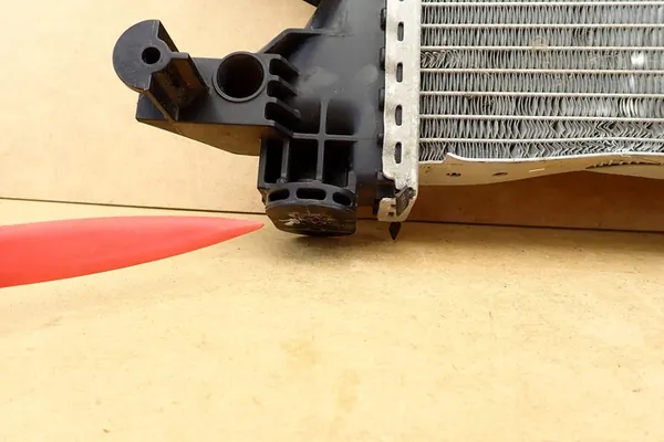 Jumper III Boxer Ducato 06- Radiador de agua del motor 52181949 OE image 10