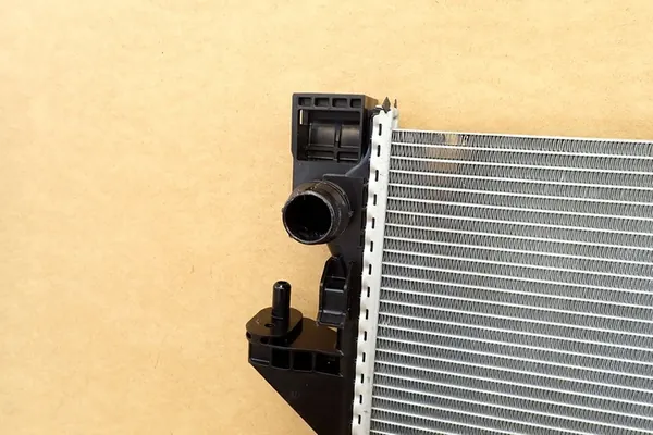 Jumper III Boxer Ducato 06- Radiador de agua del motor 52181949 OE image 5