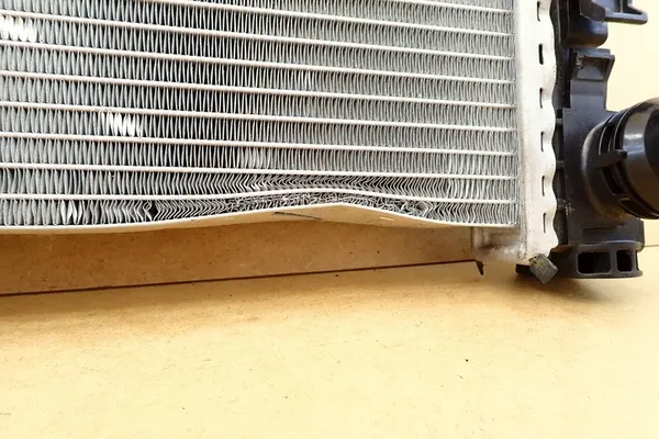 Jumper III Boxer Ducato 06- Radiador de agua del motor 52181949 OE image 6