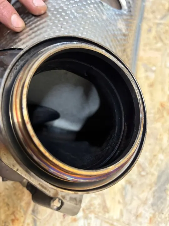 Mercedes Sprinter W907 DPF-katalysaattori OEM A9074900701 image 3