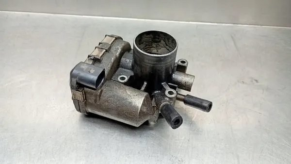 Corpo de borboleta Volkswagen Polo III 1.0B 030133062C image 2