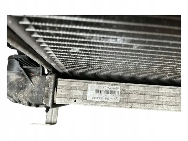 Radiador completo Ford Kuga II dv6119710bb image 7