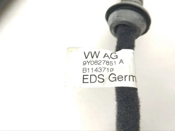 Porsche Cayenne 2021 achterklepdemper OEM 9Y0827851A image 6