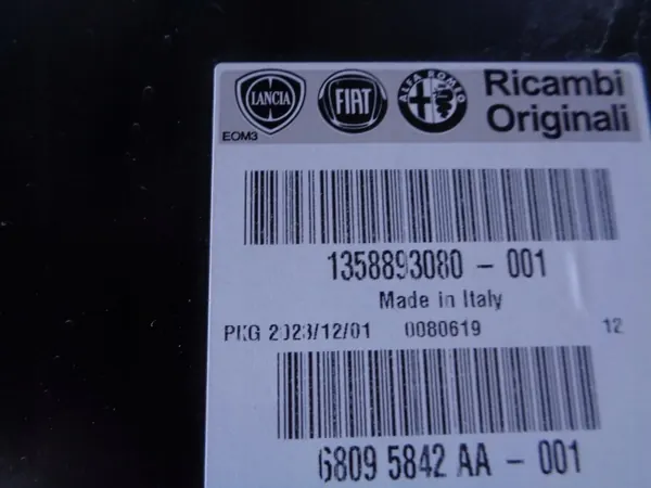 OEM 1358893080 Para-lamas traseiro esquerdo Fiat Ducato image 8