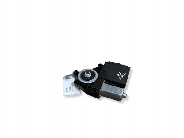 Volvo XC90 2021 Fronttür Fensterheber OEM 31674756 image 10