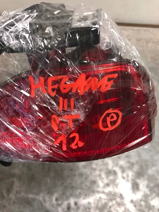 Farol de neblina traseiro direito Renault Megane III 265850001R image 7